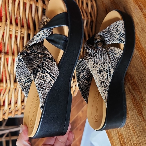 Corso Como Python Embossed Black Cream Women's Sandal Leather Insole sz 7 M - Picture 5 of 12